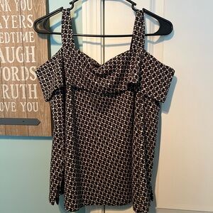 Ann Taylor NWOT Stylish Black, gray and cream colored Women's Top
